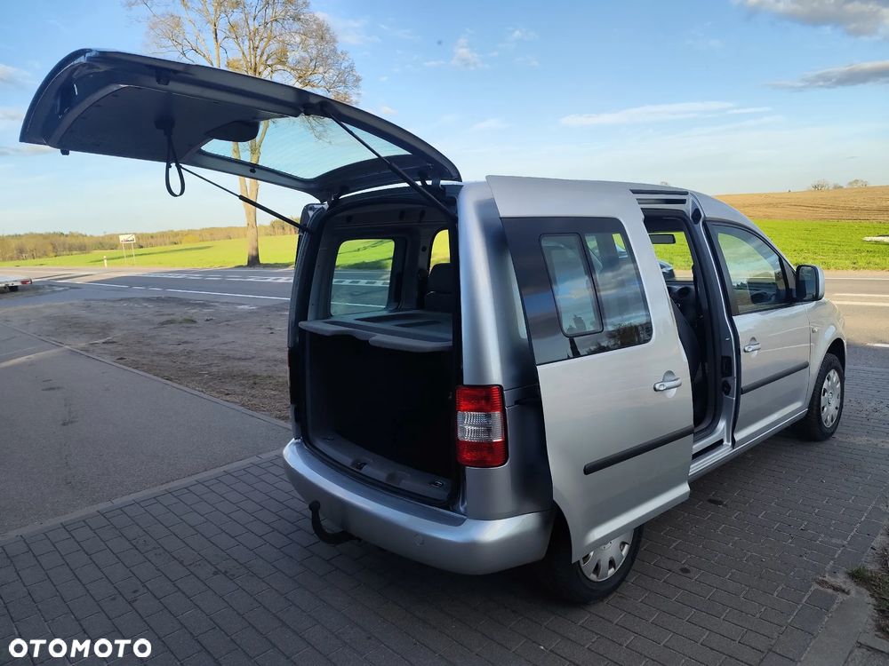 Volkswagen Caddy Life - 29