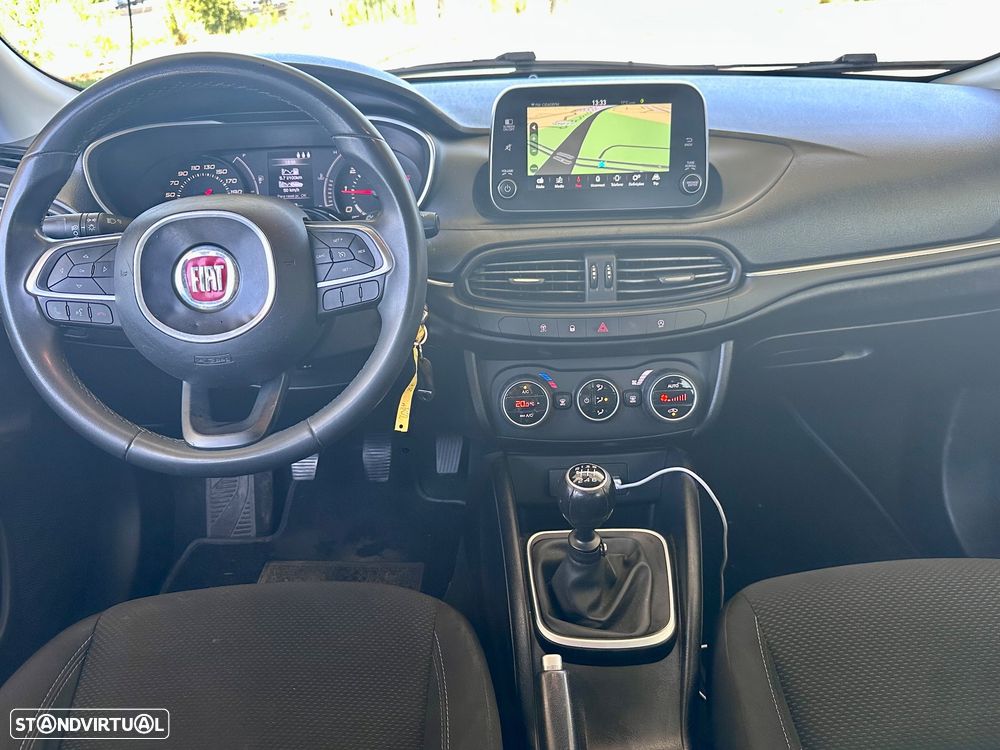 Fiat Tipo Station Wagon 1.6 M-Jet Lounge Tech - 6