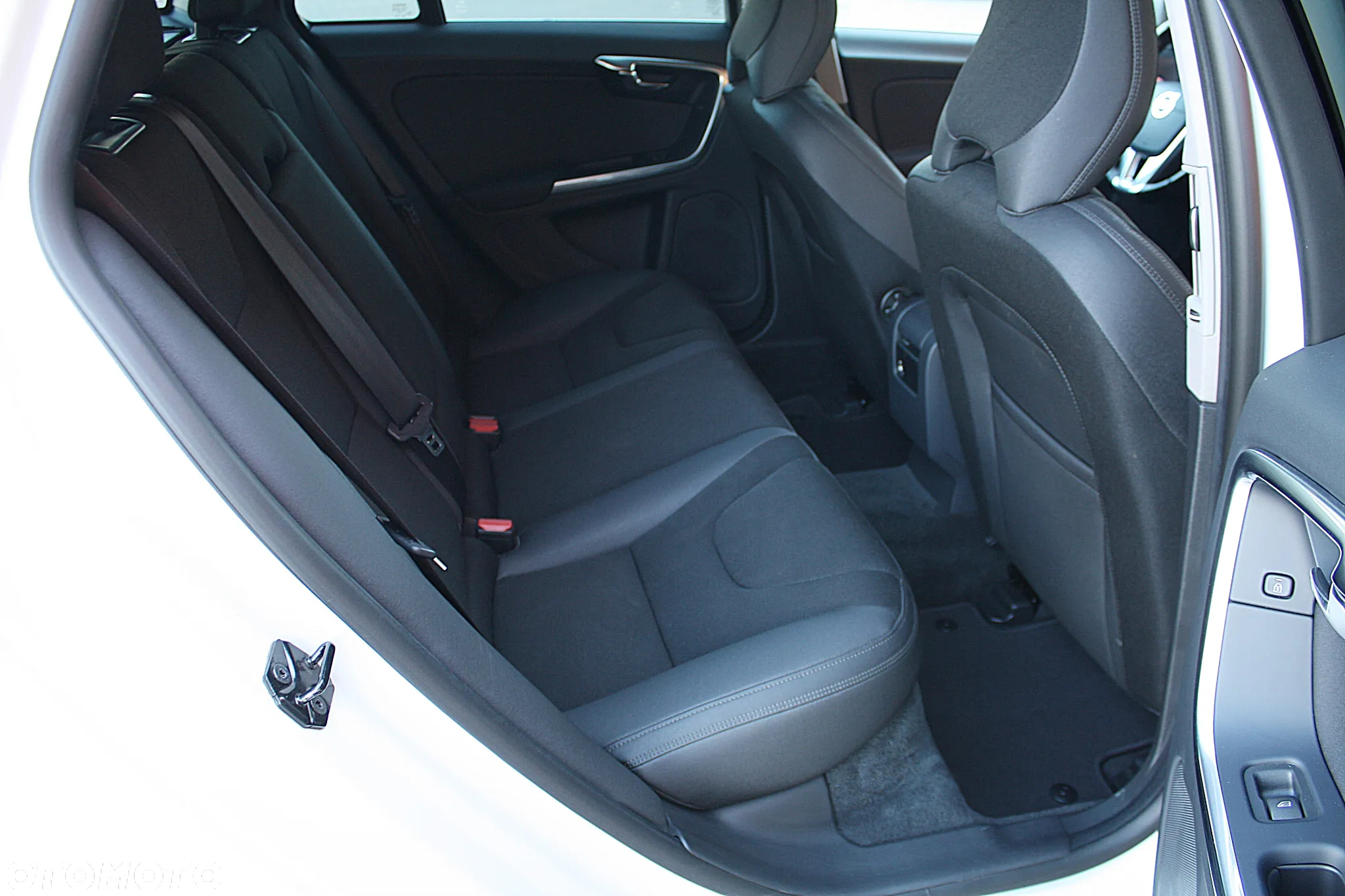 Volvo V60 - 26