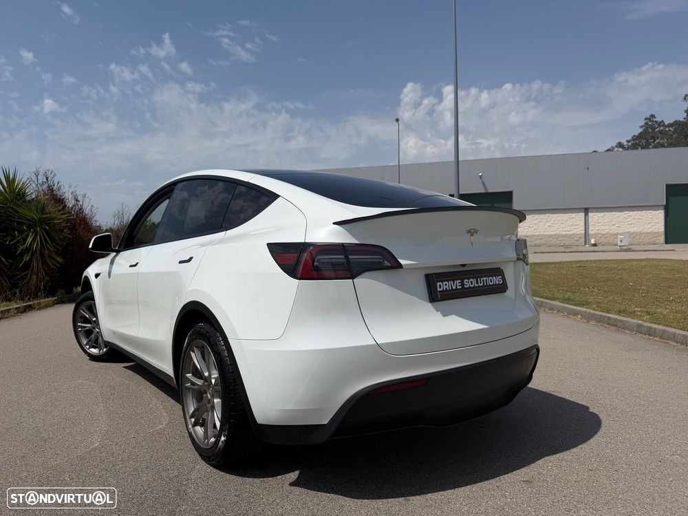 Tesla Model Y Tração Traseira - 18