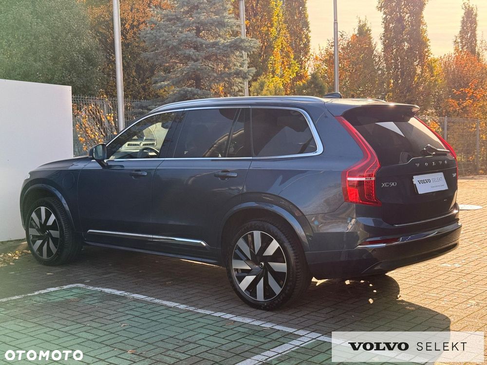 Volvo XC 90 - 9