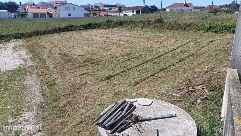 Terreno para Construção - Grande imagem: 2/3