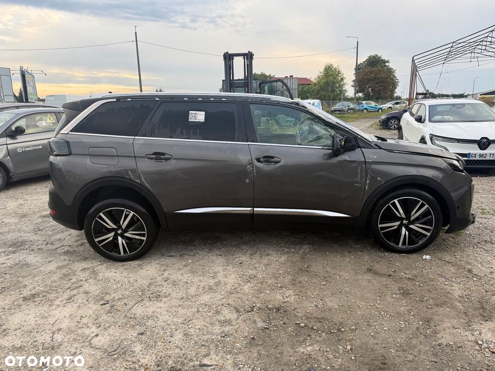 Peugeot 5008 - 6