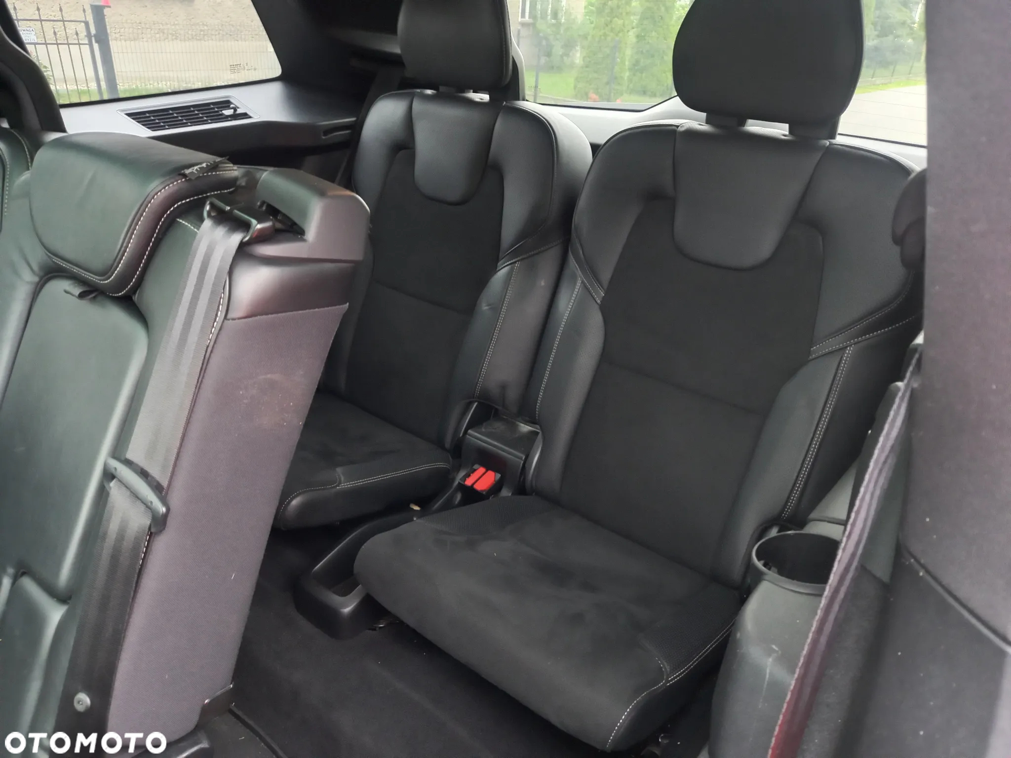 Volvo XC 90 D5 AWD R-Design 7os - 7