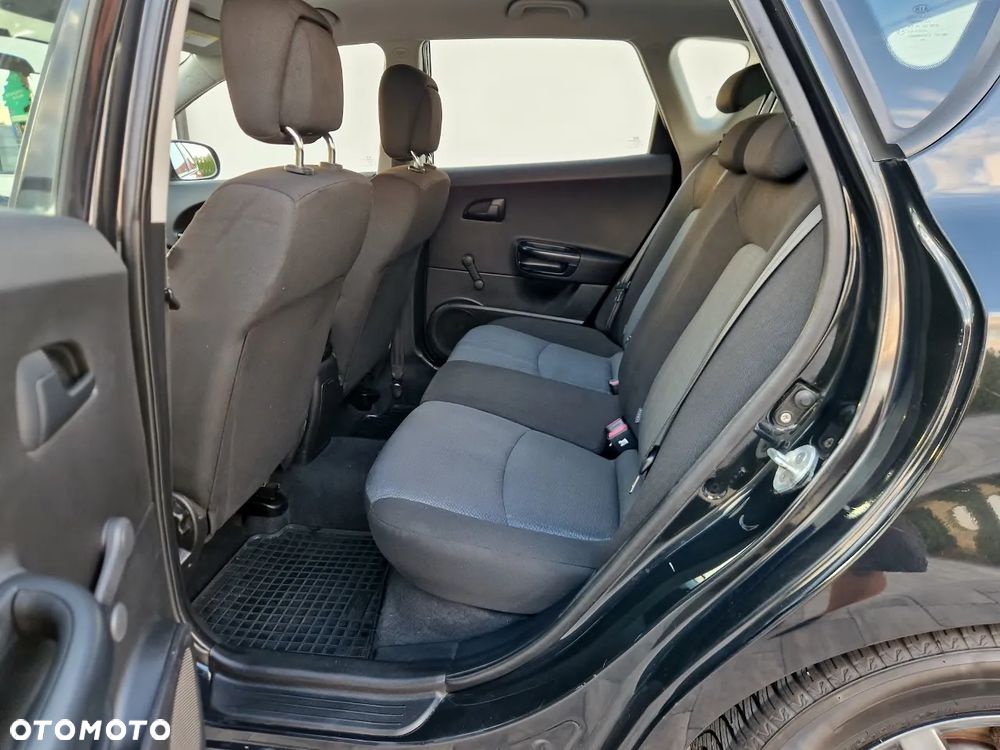 Kia Ceed 1.6 Comfort - 18