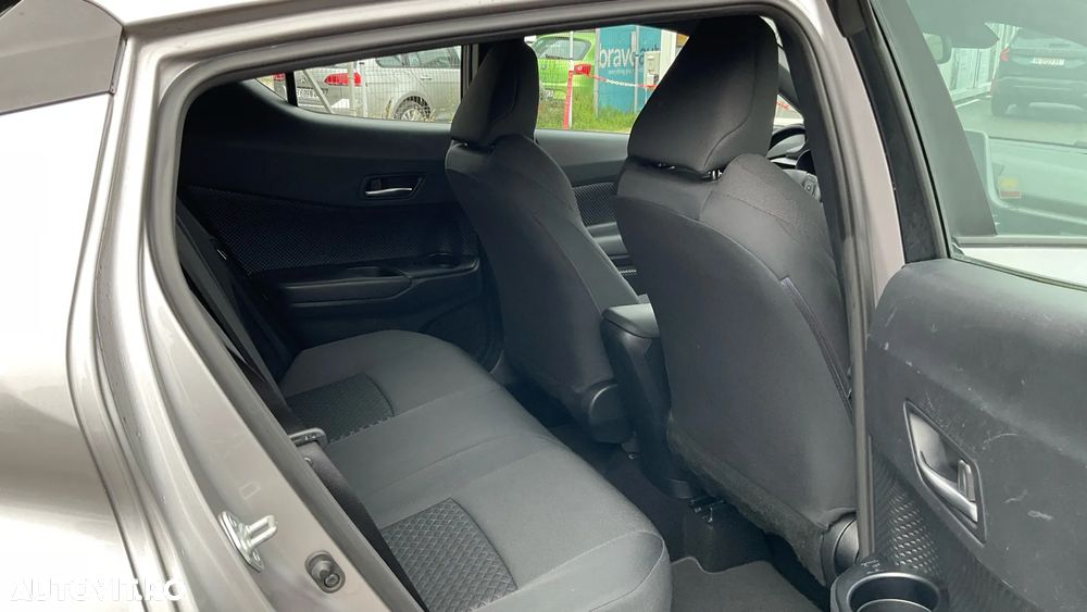 Toyota C-HR 2.0 Hybrid Business-Edition - 11