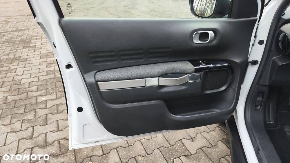 Citroën C4 Cactus 1.2 PureTech Shine - 17