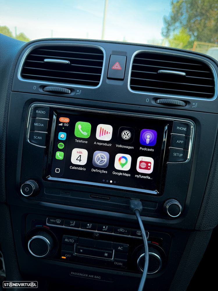 VW Golf 1.6 TDi Highline - 18