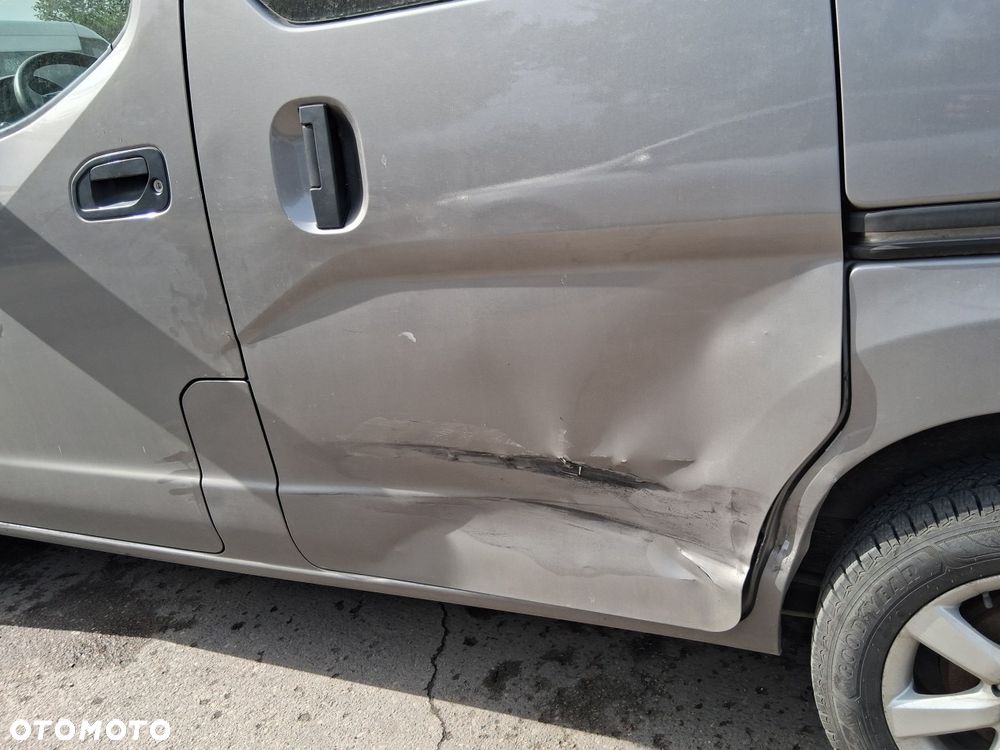 Nissan NV200 - 13