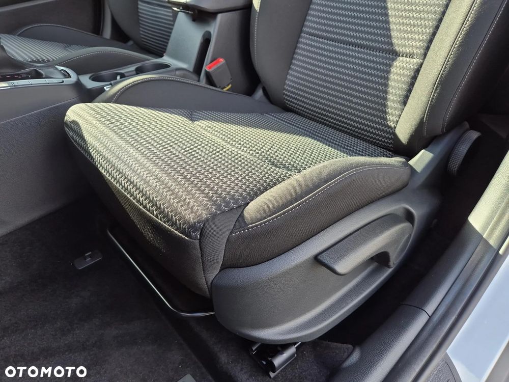 Kia XCeed 1.5 T-GDI M DCT - 12