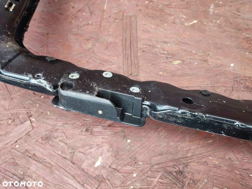 BMW E36 CABRIO ORYGINALNA RAMKA SZYBY PRZÓD / SŁUPKI "A" + ZAMKI DACHU PÓŁ-AUTOMAT. O NR: 1 977 607 OEM.  W BARDZO DOBRYM STANIE, BEZ RDZY - 19