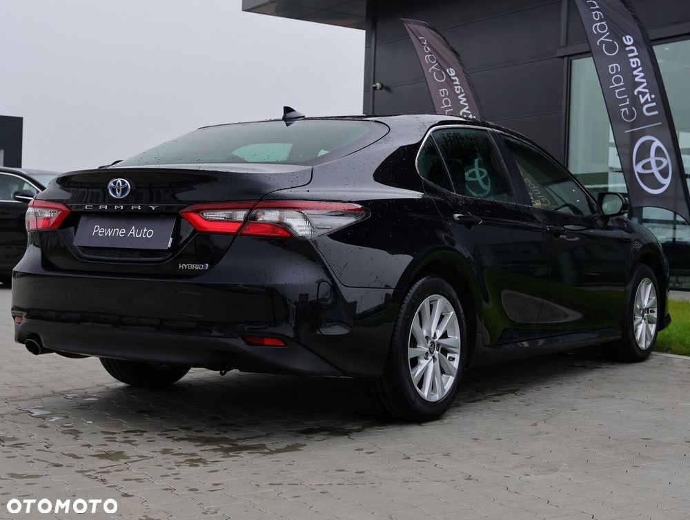 Toyota Camry 2.5 Hybrid Comfort CVT - 8