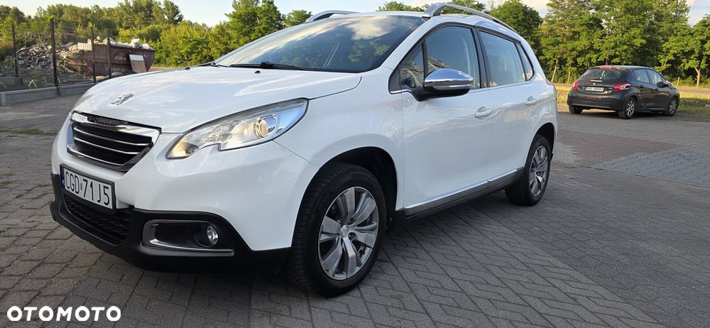 Peugeot 2008 1.2 VTi Allure - 22