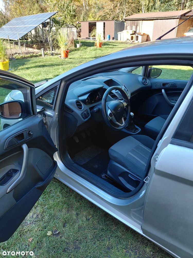 Ford Fiesta 1.4 TDCI - 19
