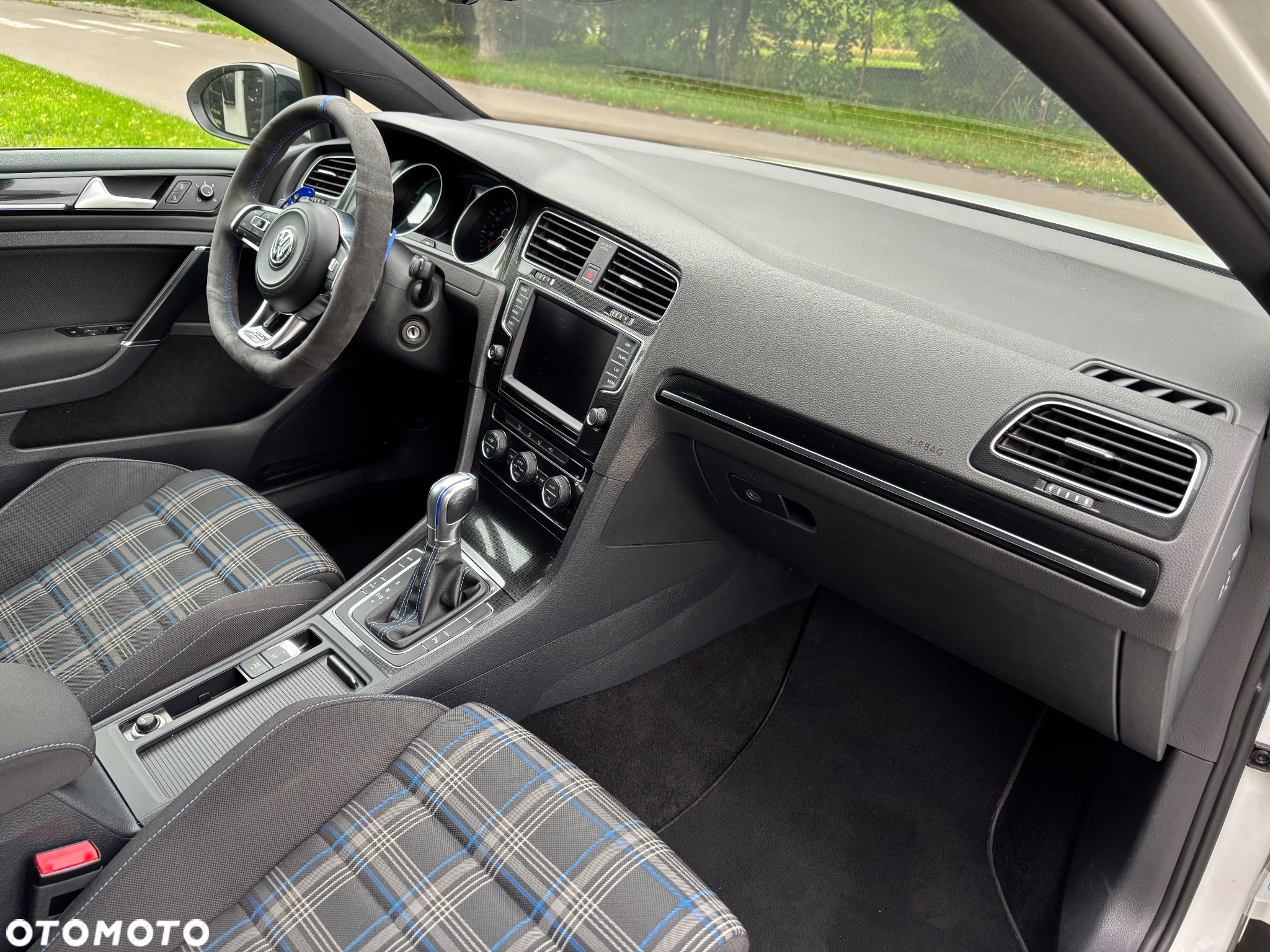 Volkswagen Golf VII 1.4 TSI Plug-In-Hybrid GTE - 29