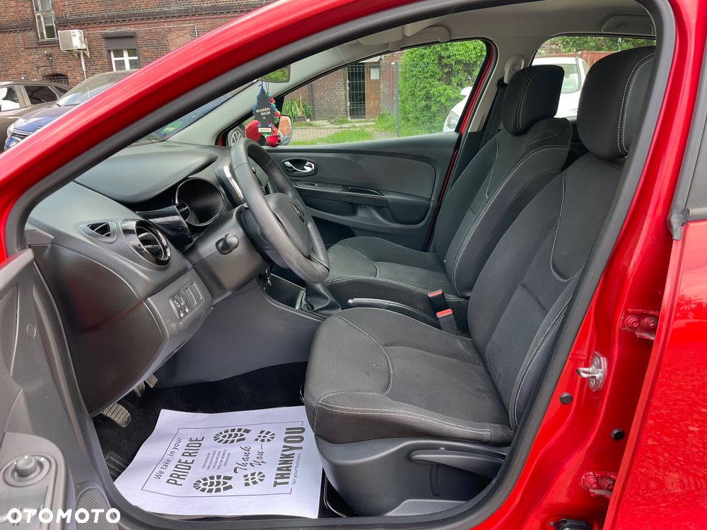 Renault Clio - 12
