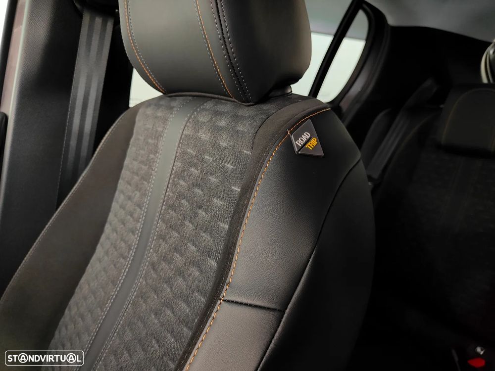 Peugeot 208 1.2 PureTech Allure Pack EAT8 - 37