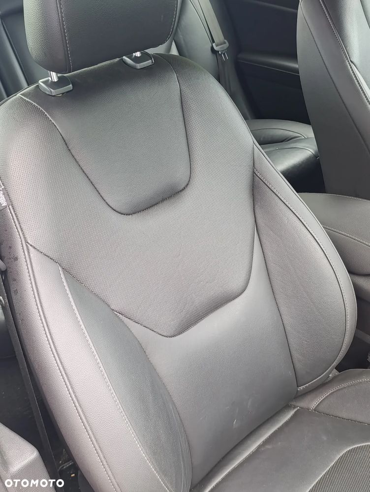 Ford Mondeo 2.0 TDCi Titanium PowerShift - 20