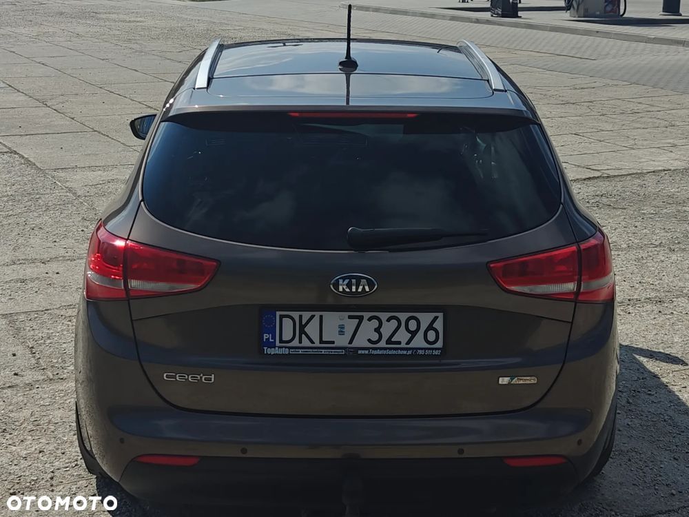 Kia Ceed 1.6 CRDi L Business Line - 4
