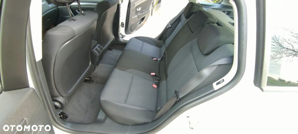 Renault Laguna 2.0 Dynamique - 8