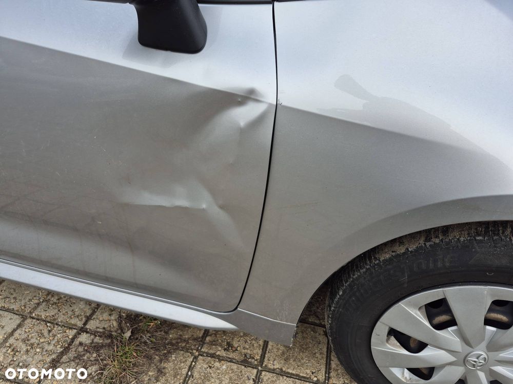 Toyota Corolla 1.2 T Active - 9