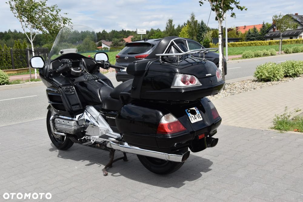 Honda GL - 4