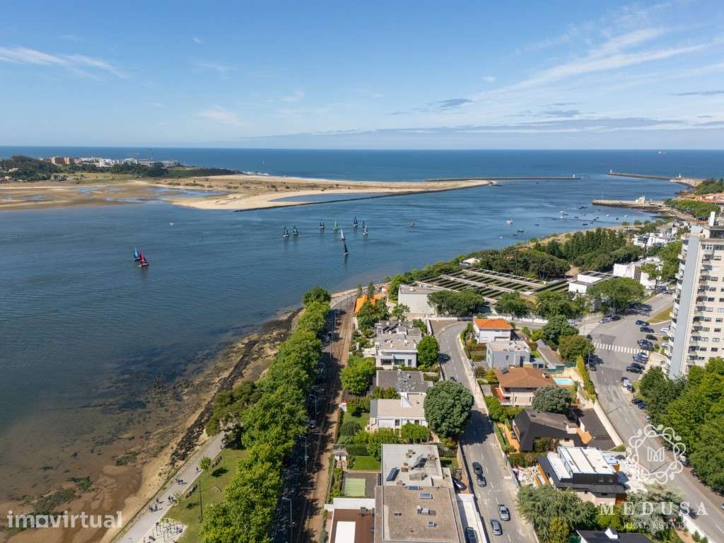 Moradia T5 frente rio | Lordelo do Ouro, Porto - Grande imagem: 5/53