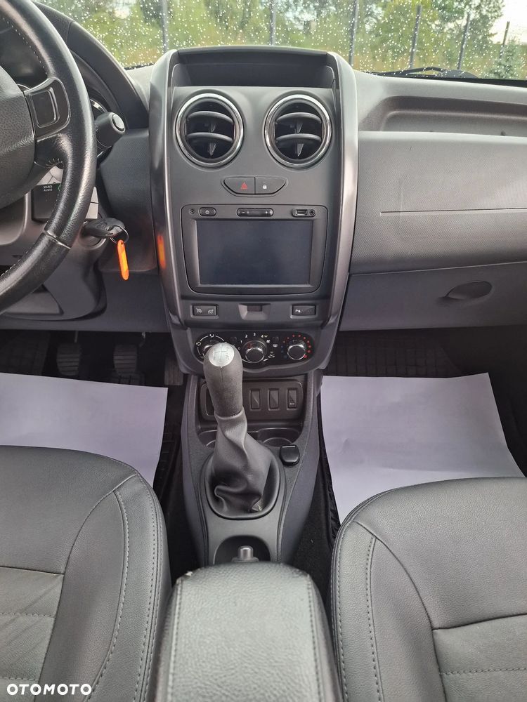 Dacia Duster 1.6 16V 105 4x2 Prestige - 27