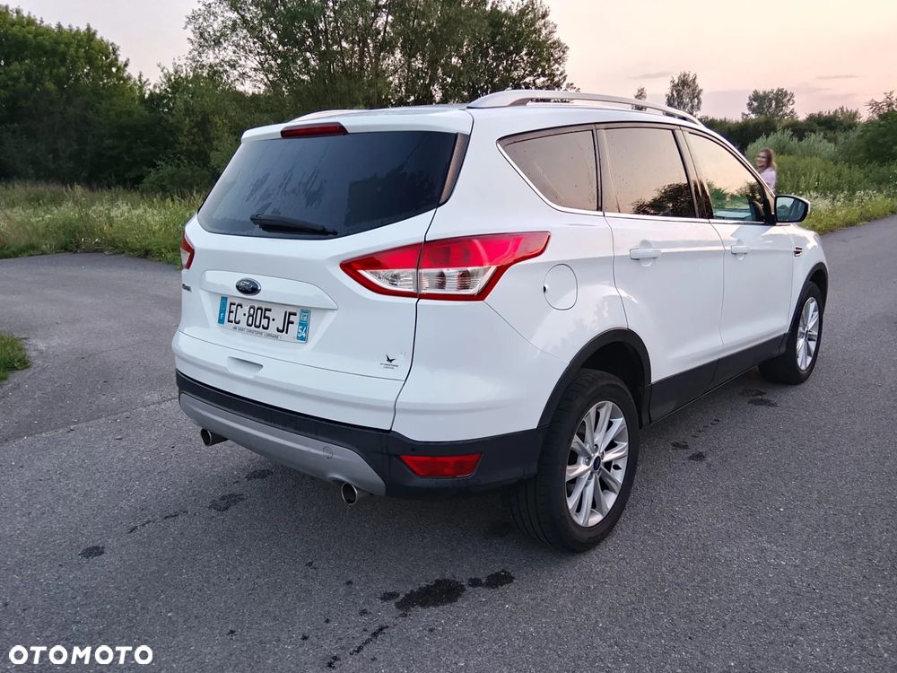 Ford Kuga - 1