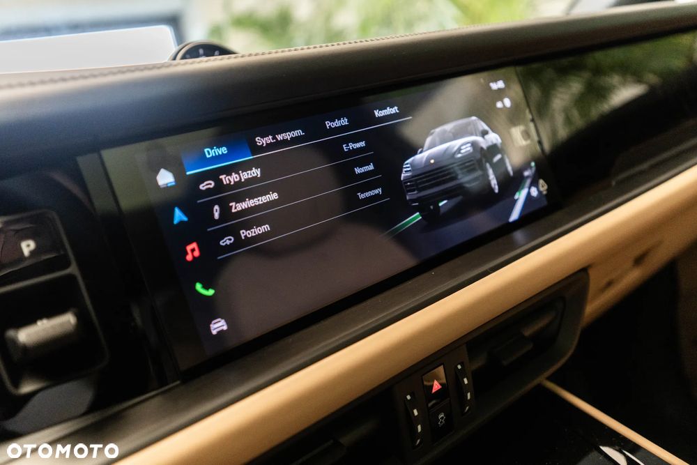 Porsche Cayenne E-Hybrid PHEV Black Edition - 27