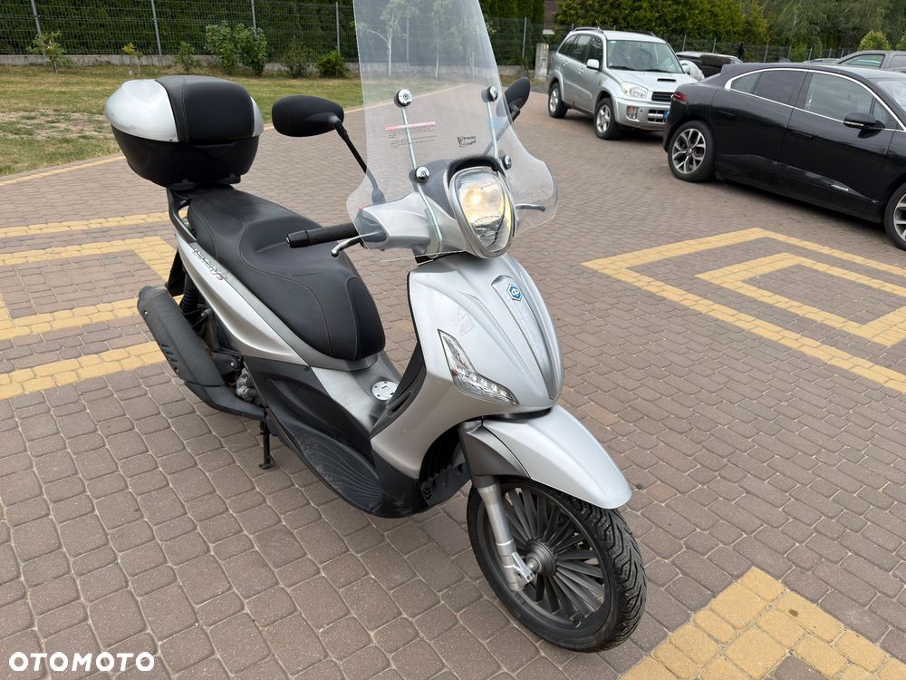 Piaggio Beverly - 2