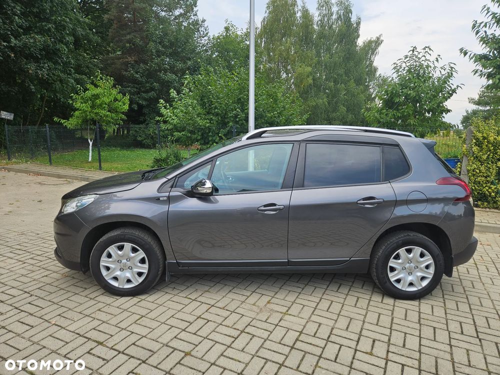 Peugeot 2008 1.6 BlueHDi Style - 23