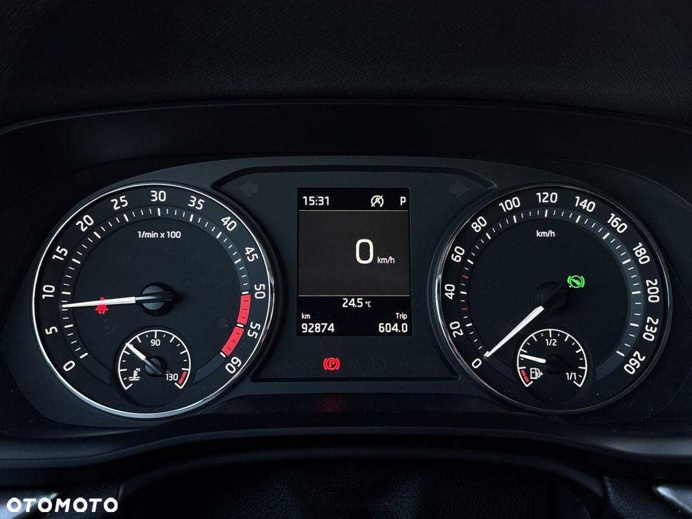 Skoda Octavia 2.0 TDI Ambition DSG - 18