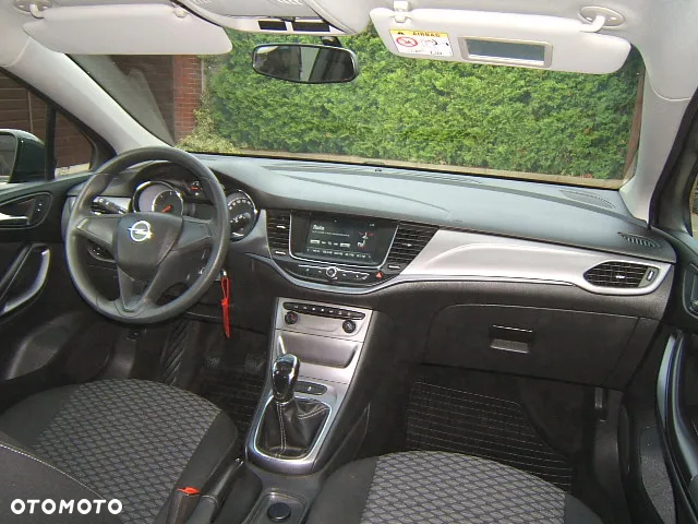 Opel Astra - 13