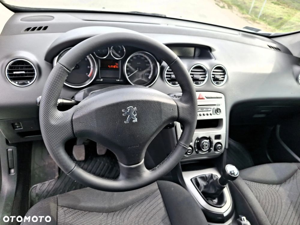 Peugeot 308 1.6 Trendy - 16