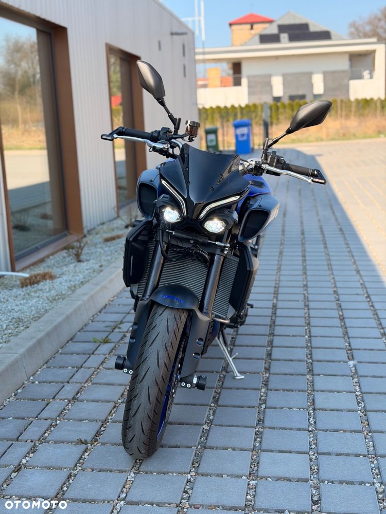 Yamaha MT - 2