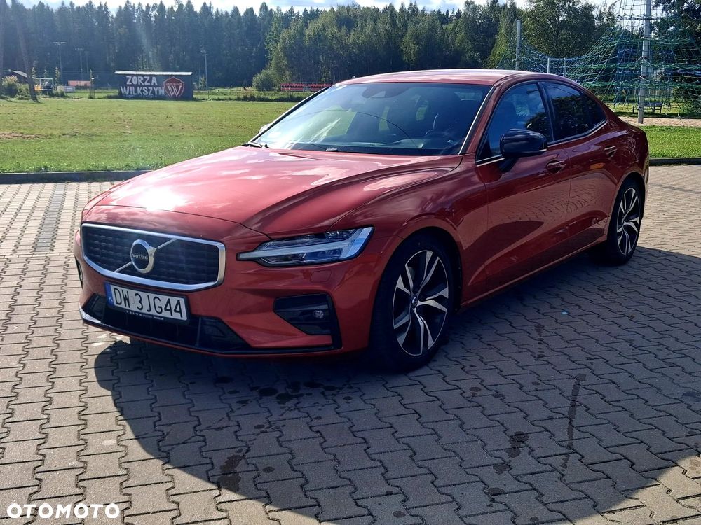 Volvo S60 T4 R-Design First Edition - 3