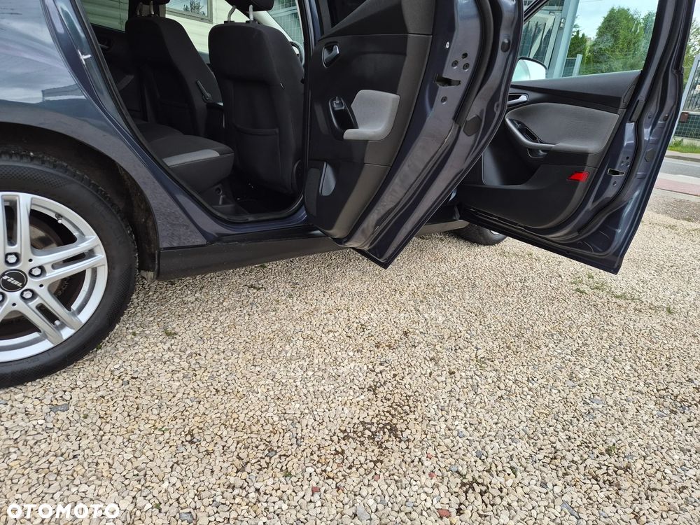 Ford Focus - 17