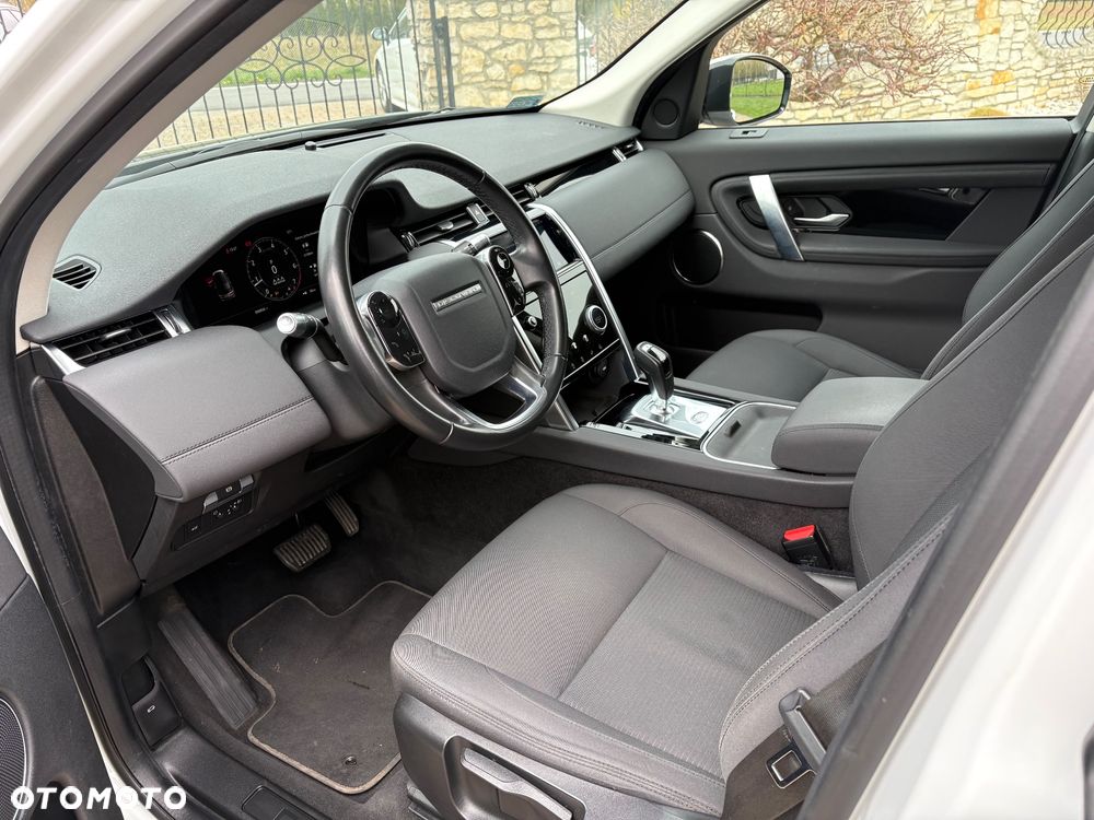 Land Rover Discovery Sport 2.0 P200 mHEV SE - 16