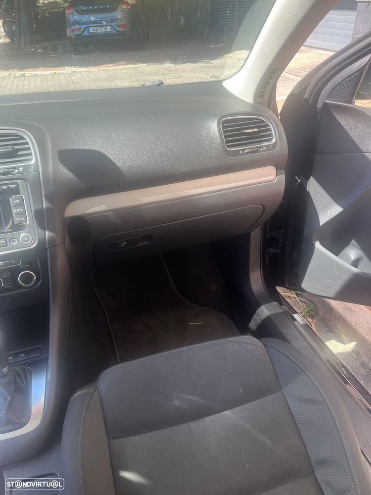 VW Golf Variant 1.6 TDi Confortline DSG - 7