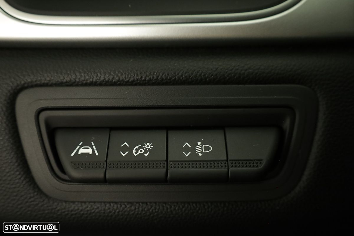 Renault Captur 1.0 TCe Techno Bi-Fuel - 20