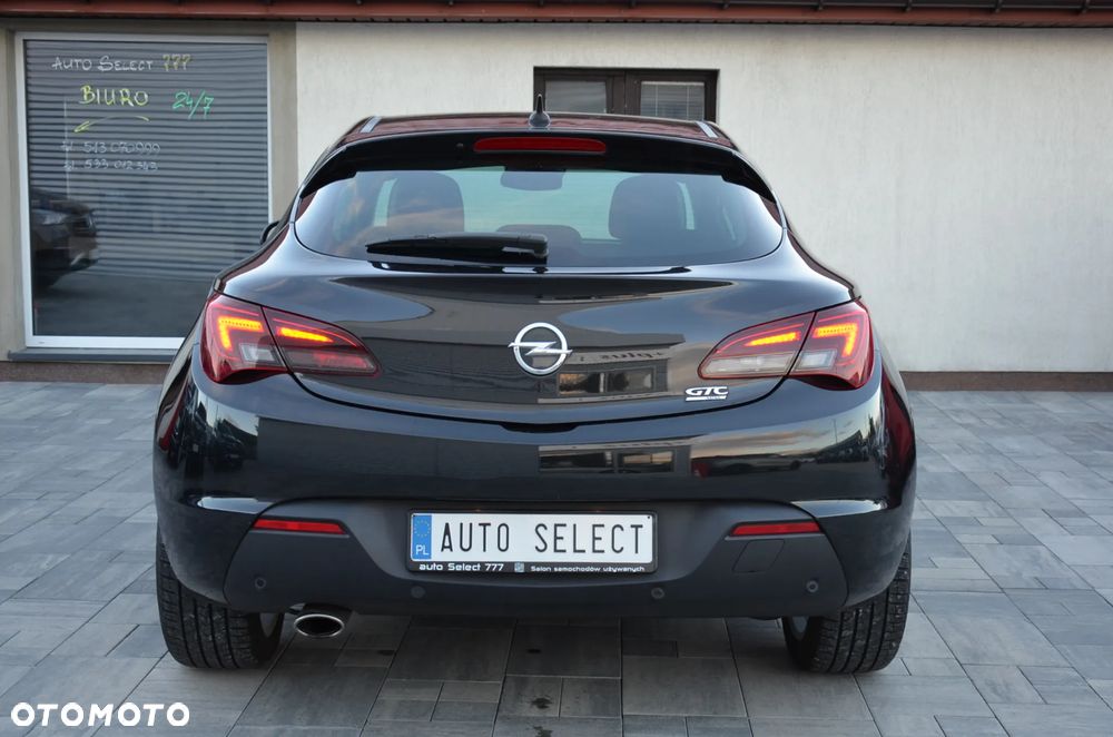Opel Astra 1.6 Turbo Sport - 12