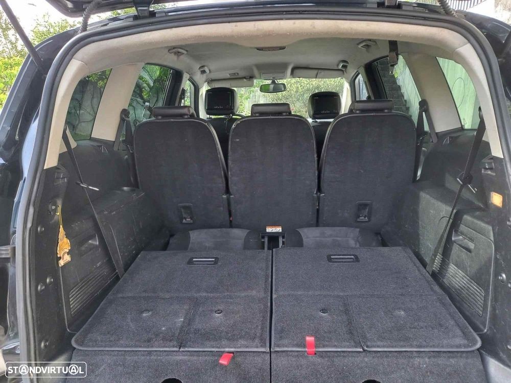 Ford S-Max 2.2 TDCi Titanium 7L - 10