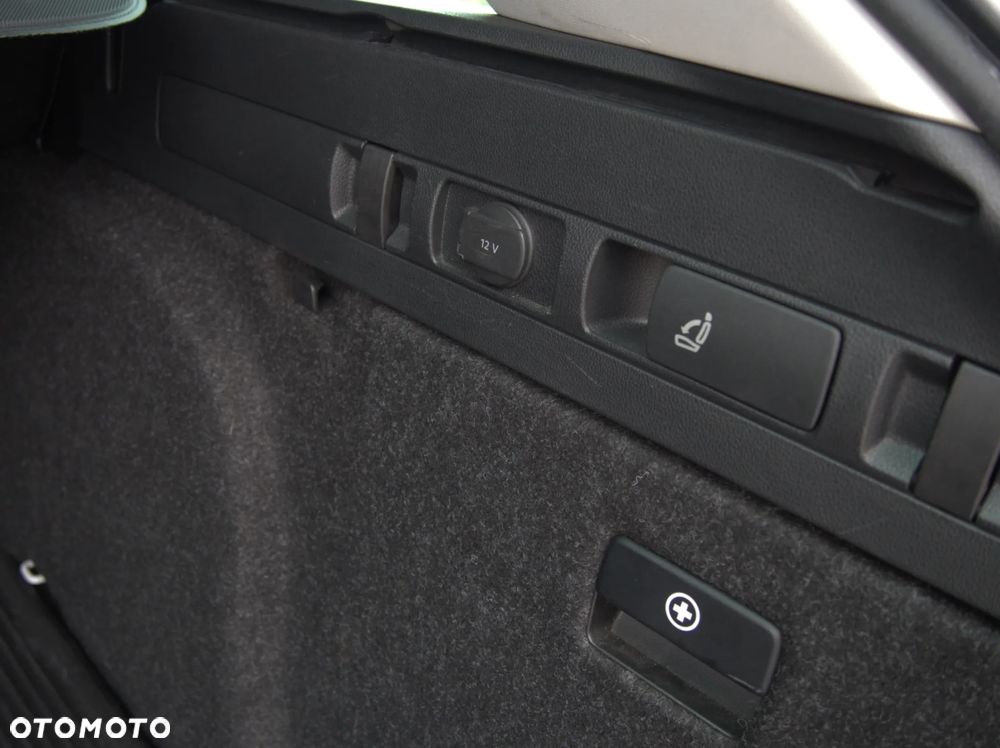 Skoda Superb 2.0 TSI Style DSG - 36