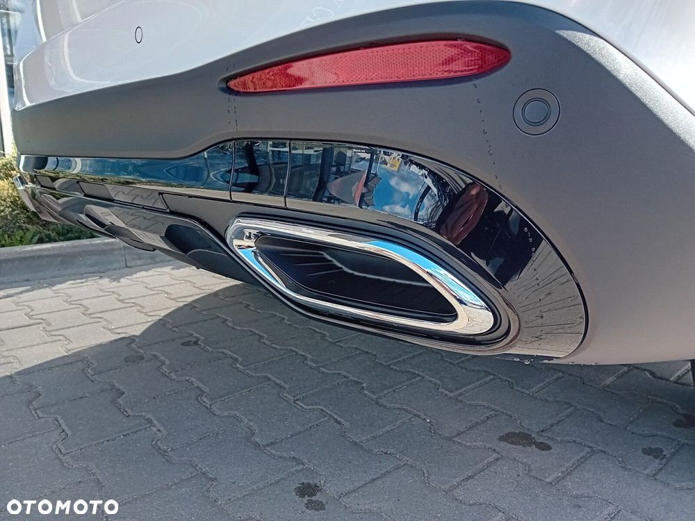 Mercedes-Benz GLC - 15