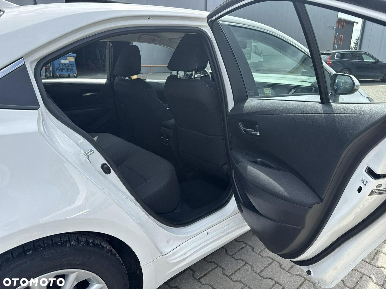 Toyota Corolla 1.5 Comfort - 17