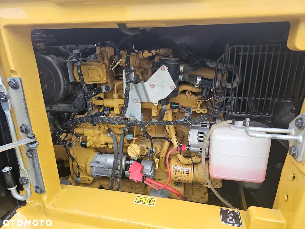 Caterpillar 308 - 13