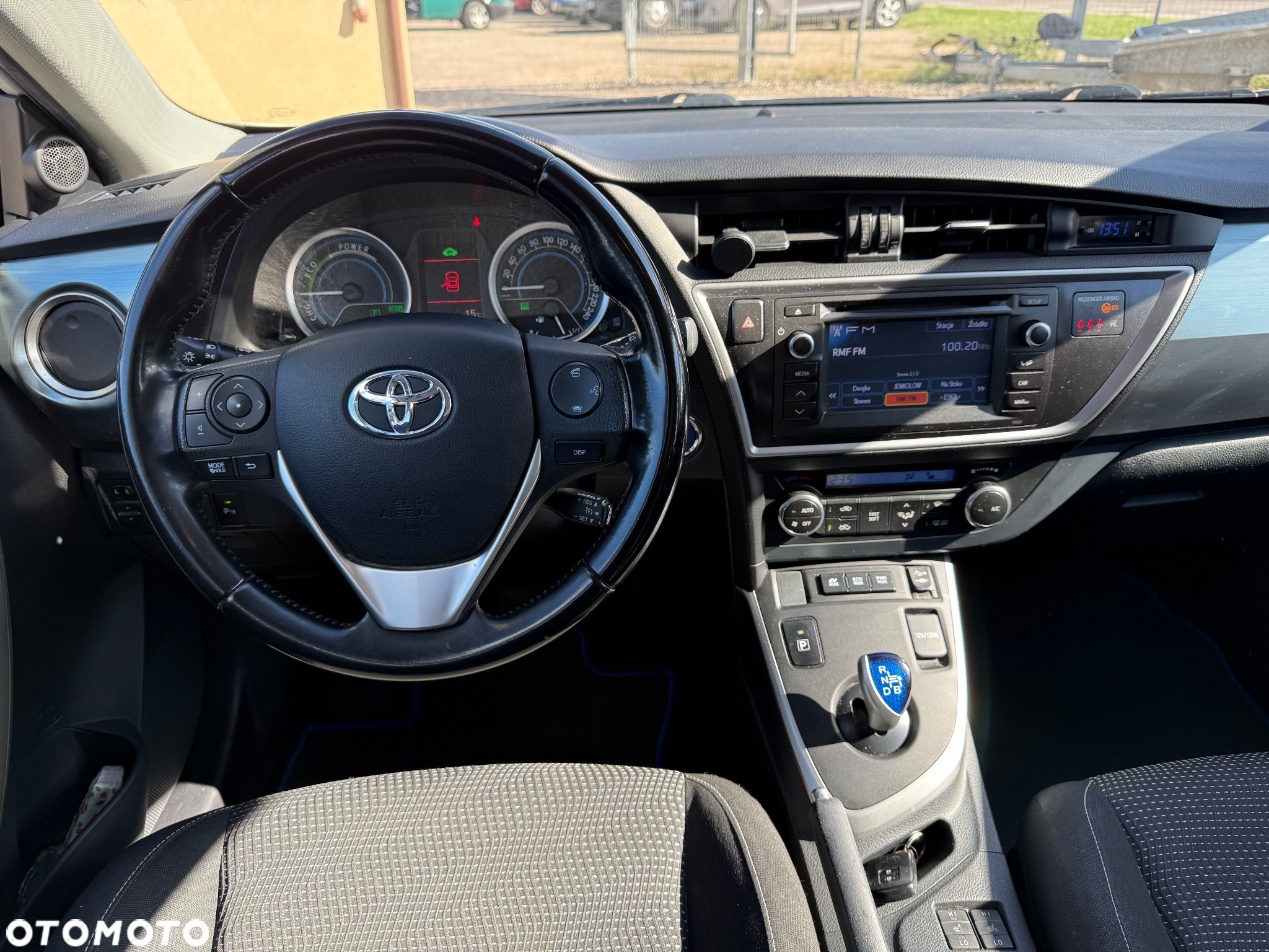 Toyota Auris - 17