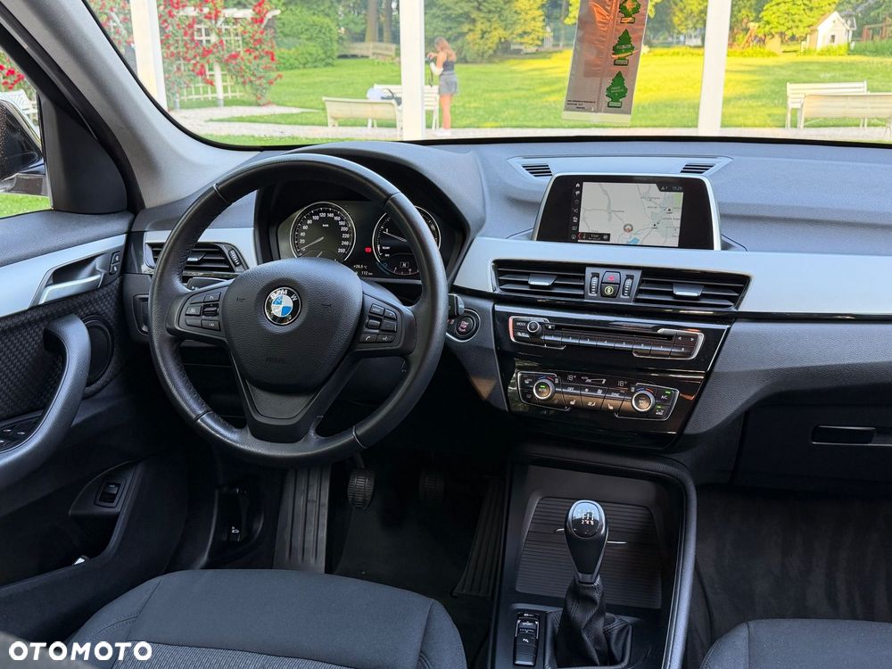 BMW X1 sDrive18d Business Edition - 15