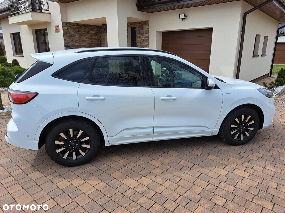 Ford Kuga 2.0 EcoBlue mHEV FWD ST-Line X - 18